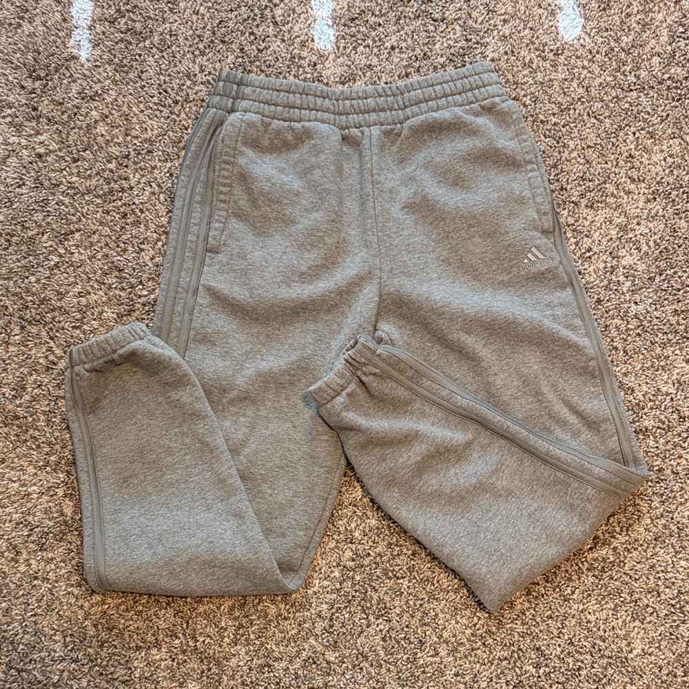 adidas Kids Gray Sweatpants size 14